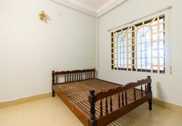 7 Bedroom Shophouse For Rent - Slor Kram, Siem Reap thumbnail