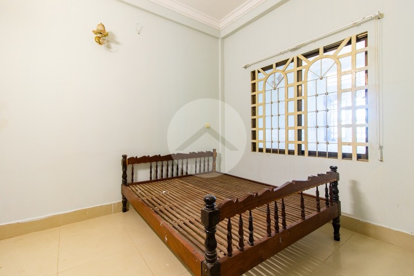 7 Bedroom Shophouse For Rent - Slor Kram, Siem Reap