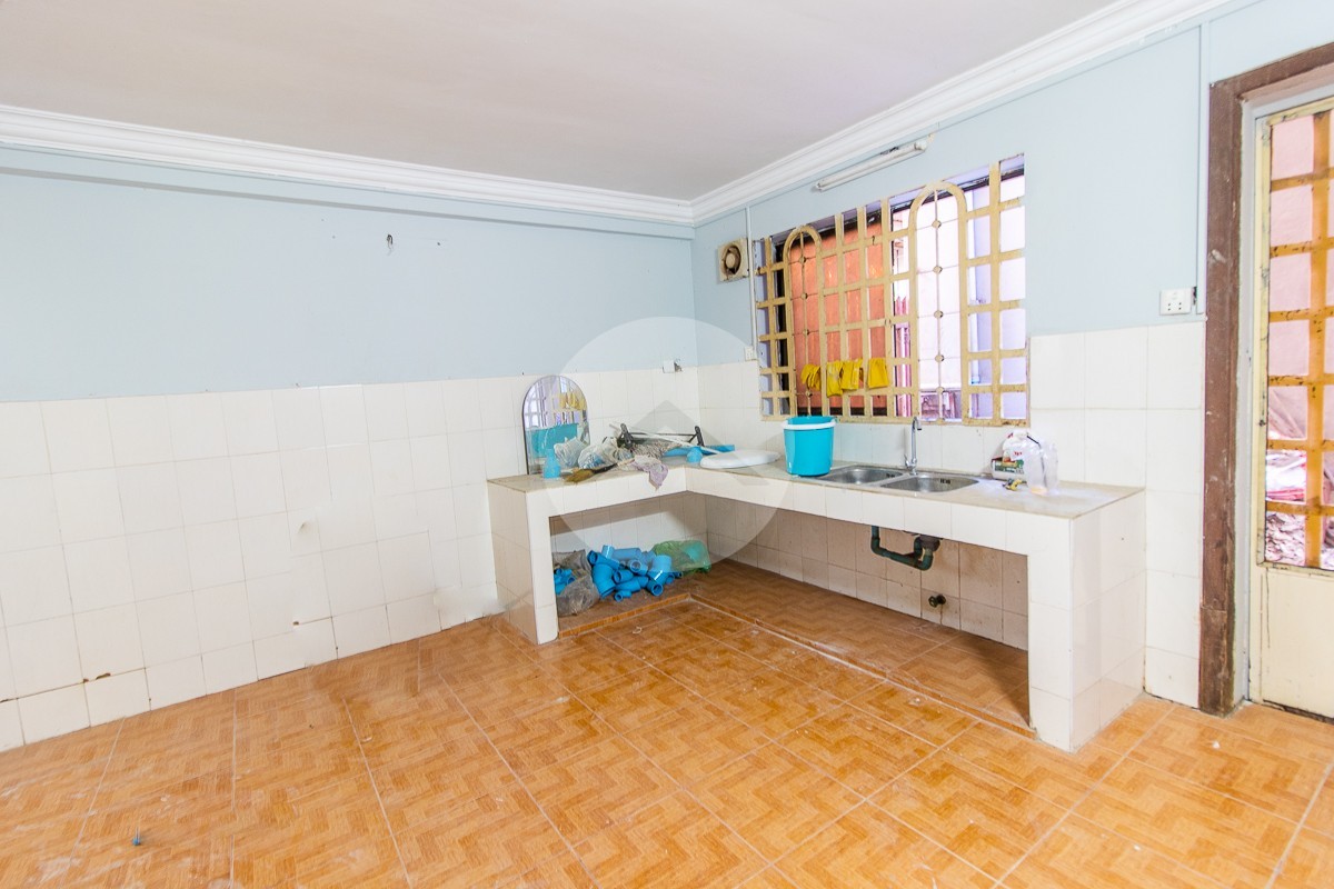 7 Bedroom Shophouse For Rent - Slor Kram, Siem Reap - Image 10