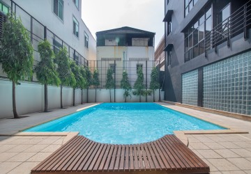 1 Bedroom Apartment For Rent - BKK1, Phnom Penh thumbnail