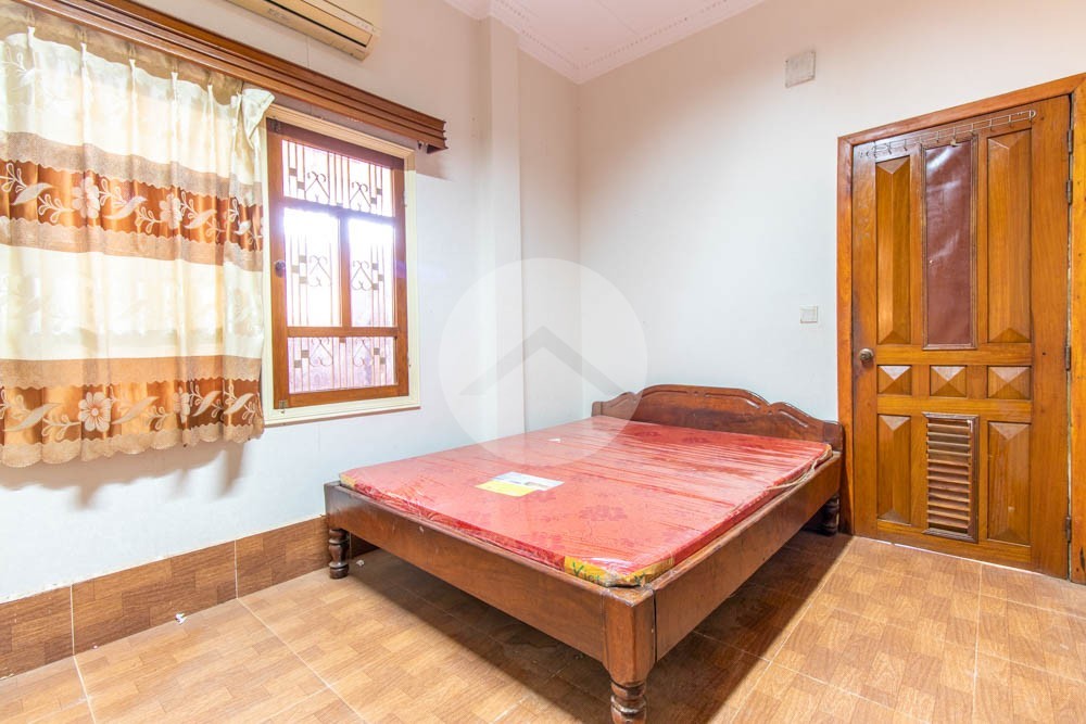 4 Bedroom Villa For Rent - Sala Kamreuk, Siem Reap - Image 10