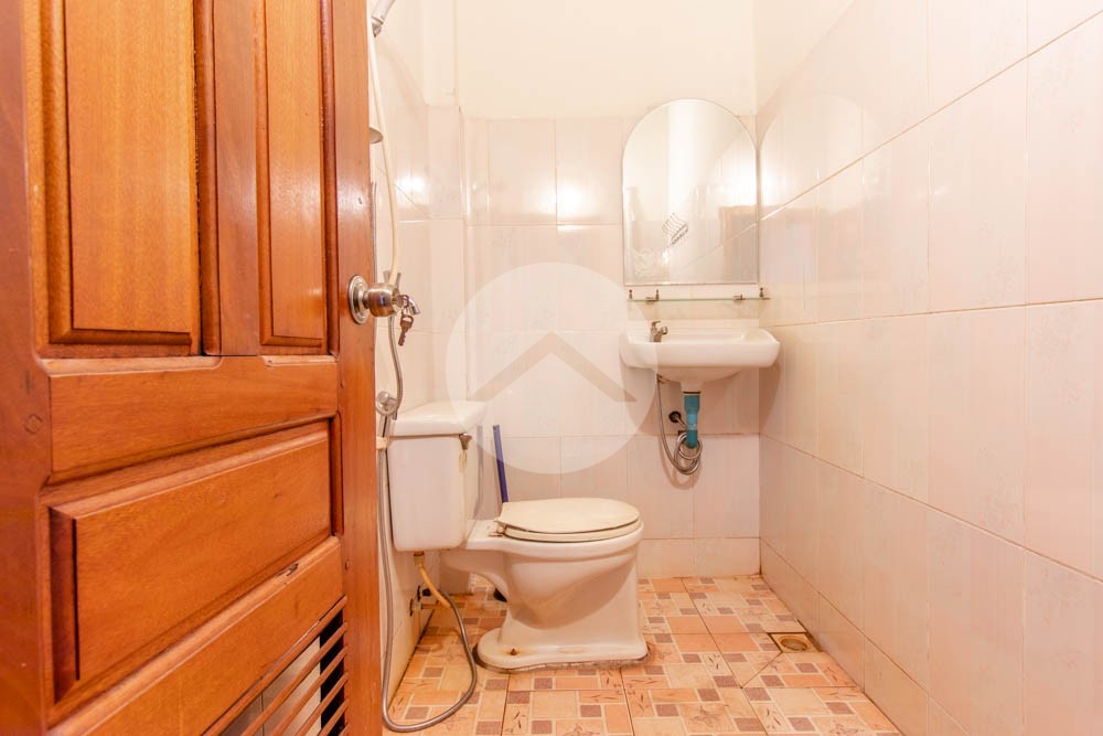 4 Bedroom Villa For Rent - Sala Kamreuk, Siem Reap - Image 17