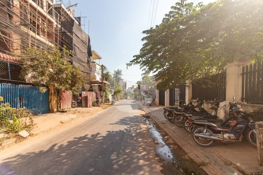 14 Bedroom Hostel For Sale - Night market Area, Siem Reap
