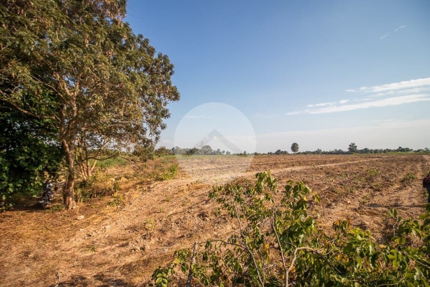 9 Hectare Commercial Land For Sale - Peak Sneng, Siem Reap