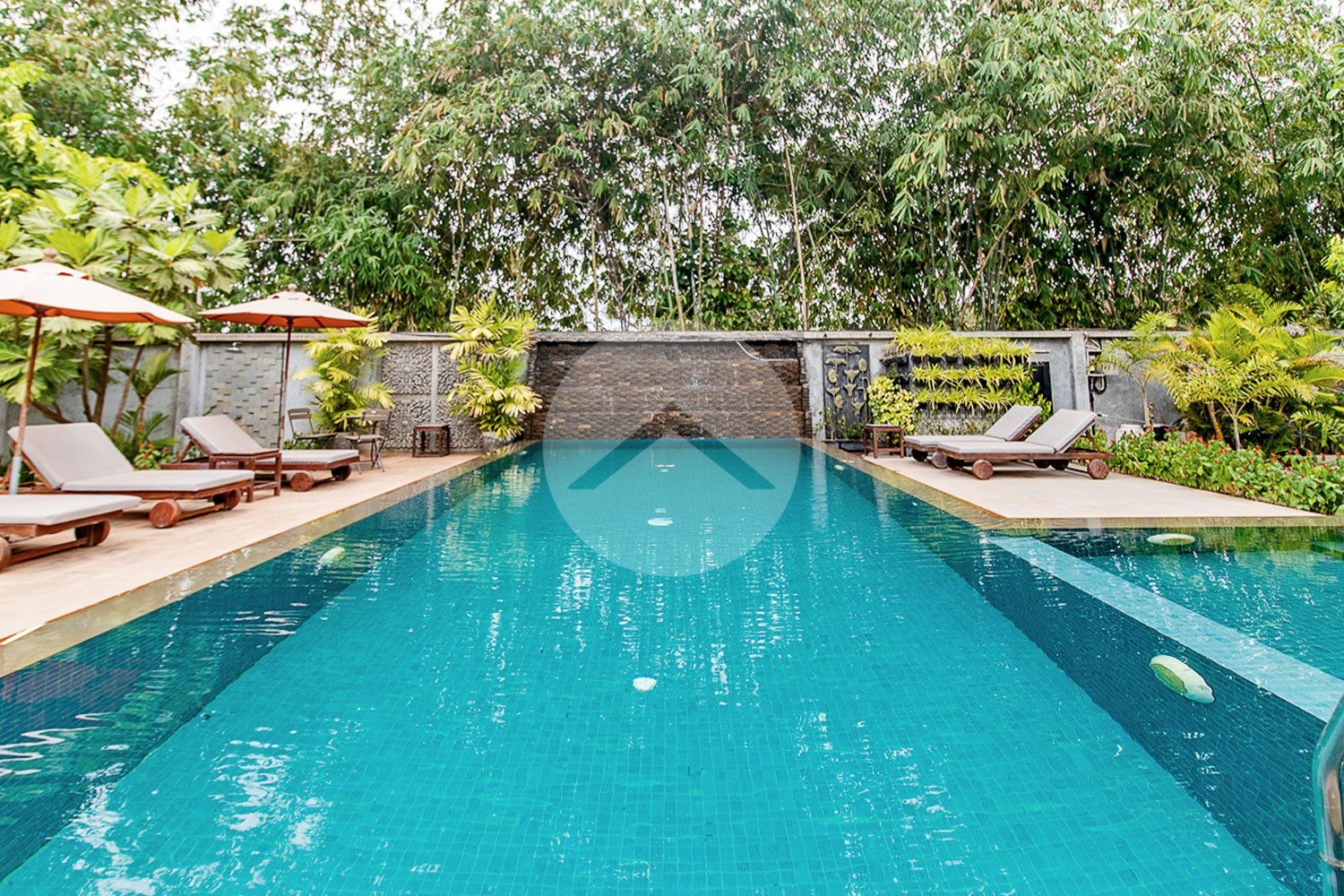 2 Bedroom Villa For Sale - Ring Road, Siem Reap thumbnail