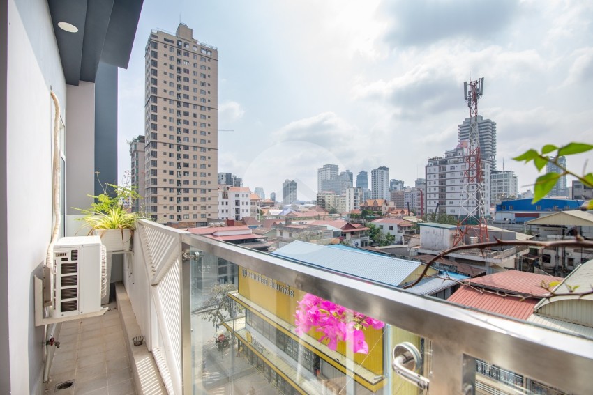 1 Bedroom Apartment For Rent - BKK1, Phnom Penh