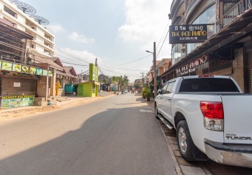 24 Bedroom Guesthouse For Rent - Sok San Road, Siem Reap thumbnail