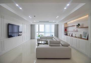 4 Bedroom Condo For Rent - Toul Kork, Phnom Penh thumbnail