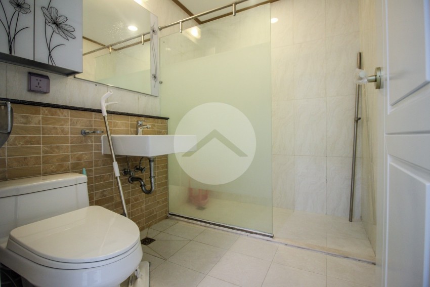 4 Bedroom Condo For Rent - Toul Kork, Phnom Penh