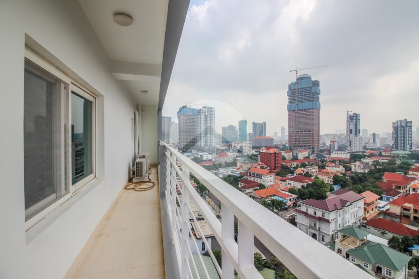 4 Bedroom Condo For Rent - Toul Kork, Phnom Penh