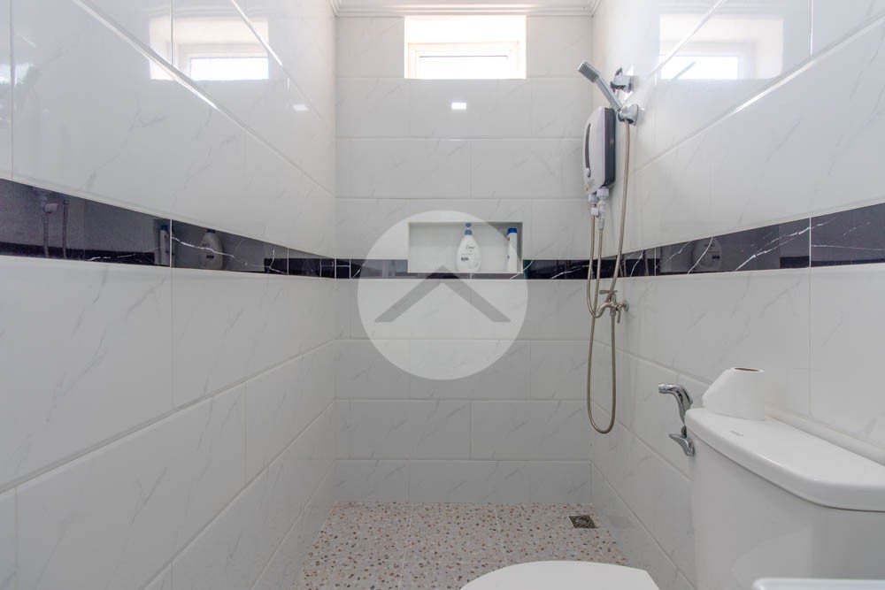 2 Bedroom Flat For Rent - Svay Dangkum, Siem Reap - Image 20
