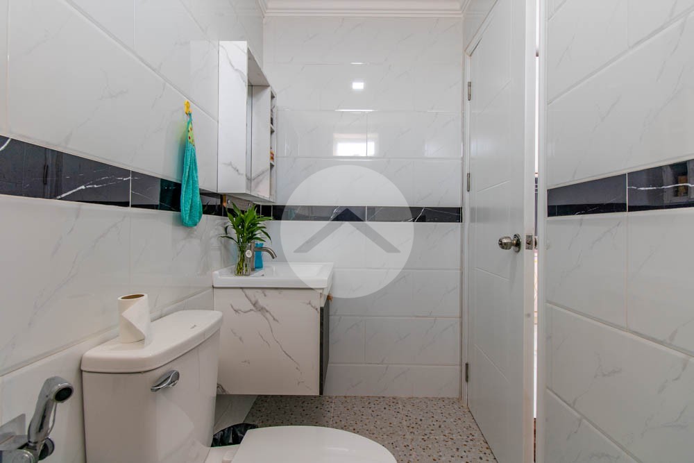 2 Bedroom Flat For Rent - Svay Dangkum, Siem Reap - Image 19
