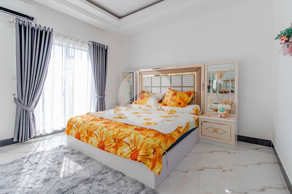2 Bedroom Flat For Rent - Svay Dangkum, Siem Reap - Image 9