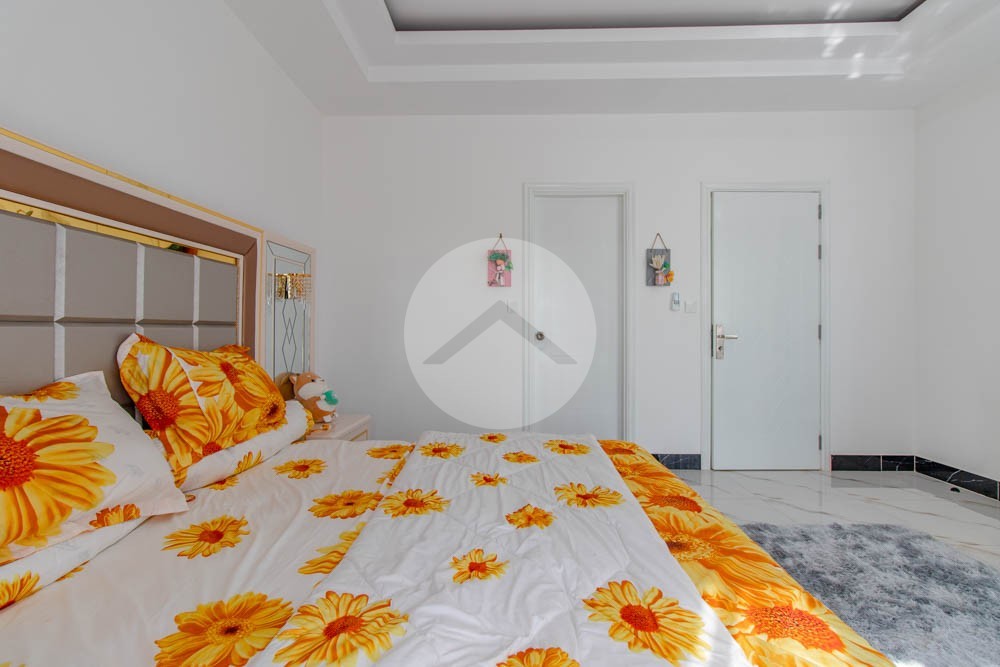 2 Bedroom Flat For Rent - Svay Dangkum, Siem Reap - Image 11