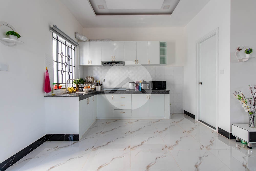 2 Bedroom Flat For Rent - Svay Dangkum, Siem Reap - Image 8