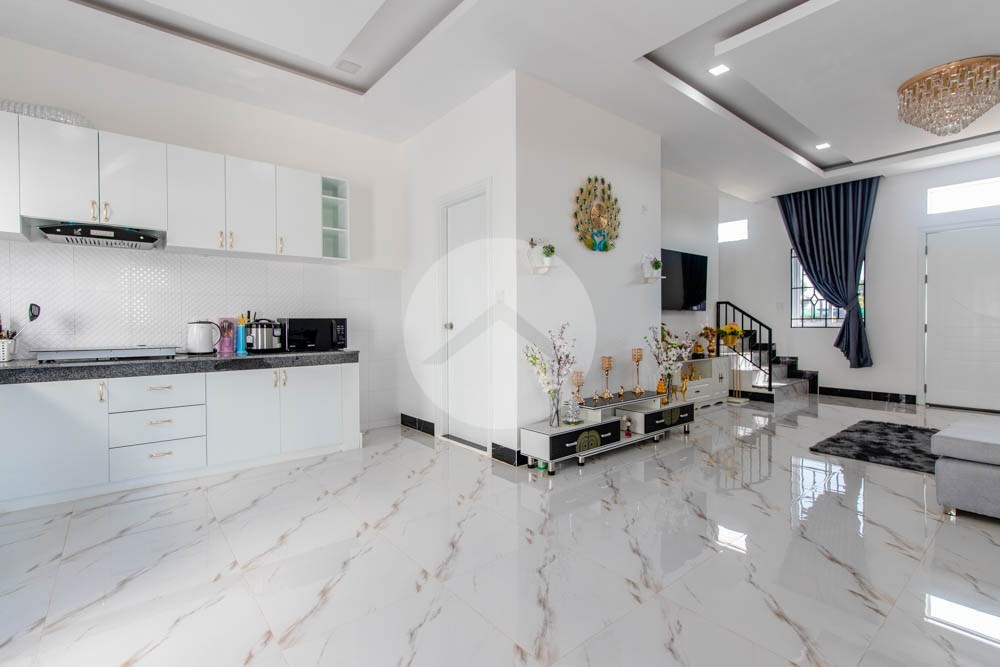 2 Bedroom Flat For Rent - Svay Dangkum, Siem Reap - Image 6