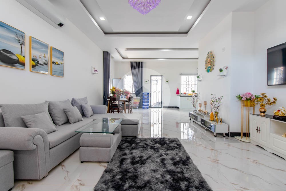2 Bedroom Flat For Rent - Svay Dangkum, Siem Reap - Image 3
