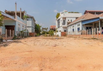 322 Sqm Residential Land For Sale - Svay Dangkum, Siem Reap thumbnail