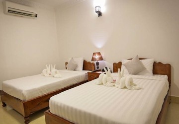 22 Bedroom Boutique Hotel For Sale - Wat Bo  Wat Damnak, Siem Reap thumbnail