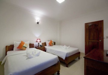 22 Bedroom Boutique Hotel For Sale - Wat Bo  Wat Damnak, Siem Reap thumbnail