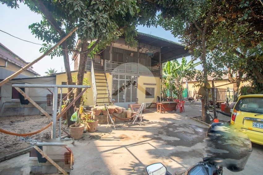 730 Sqm Commercial Land For Sale - Slor Kram, Siem Reap