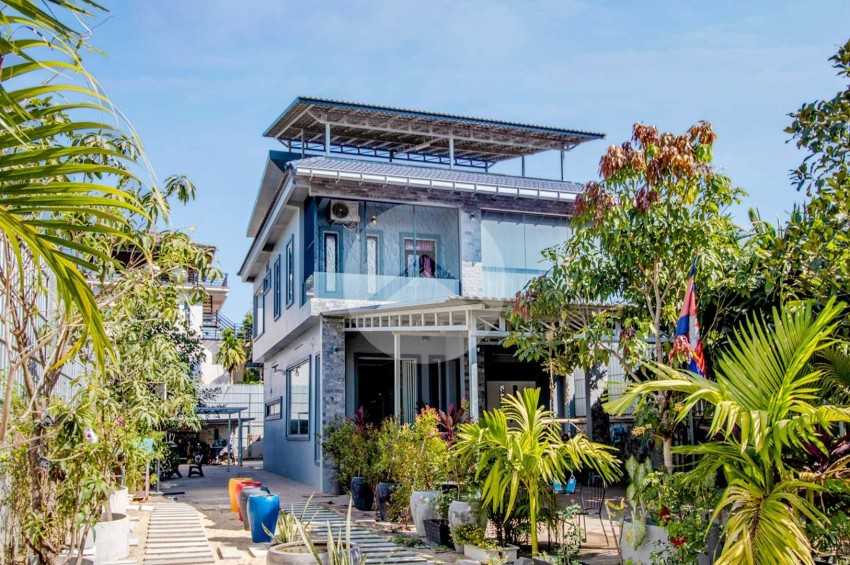 3 Bedroom Villa For Sale - Svay Dangkum, Siem Reap