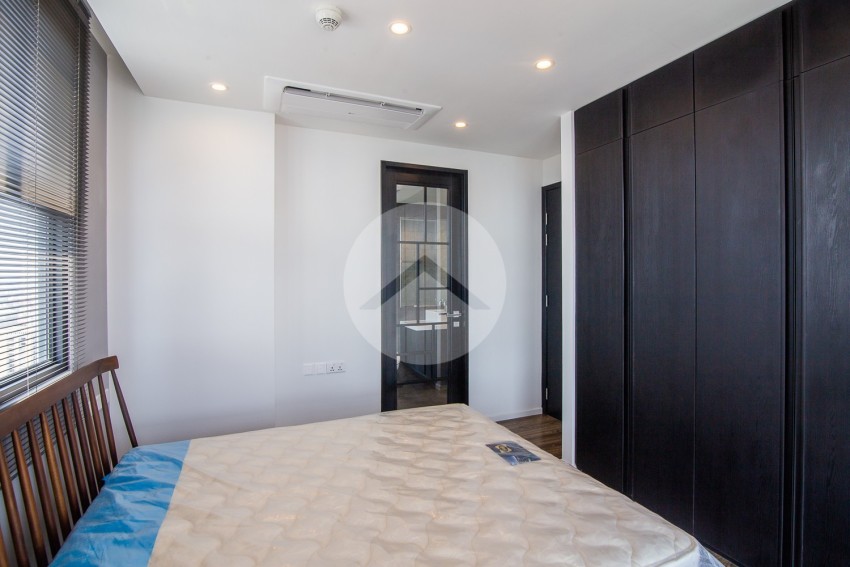 25th Floor 2 Bedroom Apartment For Sale - Lattrait, BKK1, Phnom Penh