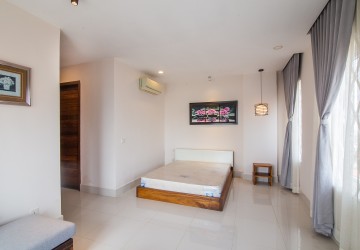 2 Bedroom Condo For Rent - Chroy Changvar, Phnom Penh thumbnail