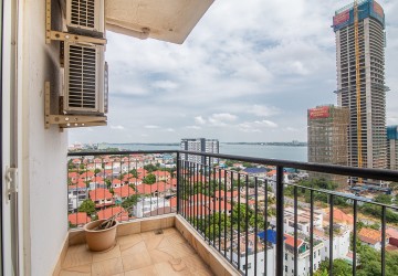 2 Bedroom Condo For Rent - Chroy Changvar, Phnom Penh thumbnail