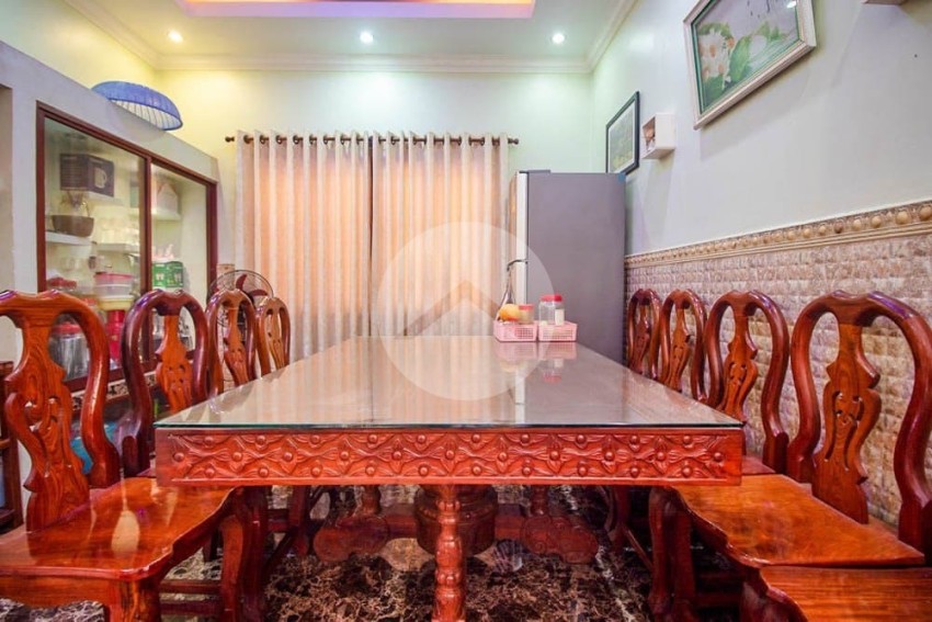 5 Bedroom House For Rent - Sangkat Siem Reap, Siem Reap