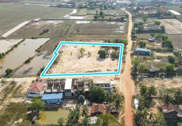 5000 Sqm Commercial Land For Sale - Krabi Riel, SIem Reap thumbnail