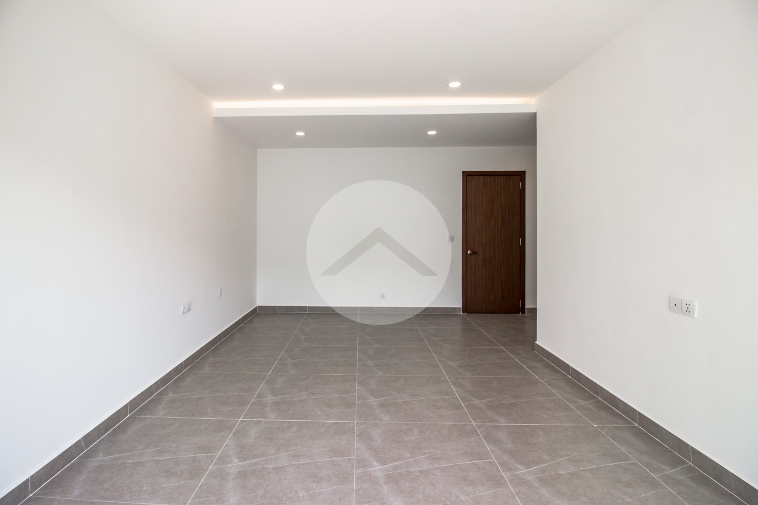 4 Bedrooms Link House (Side Corner) For Sale - Borey Woodland -Hun Sen Blvd, Phnom Penh - Image 19 4 Bedrooms Link House (Side Corner) For Sale - Borey Woodland -Hun Sen Blvd, Phnom Penh - Image 19