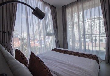 1 Bedroom Condo For Rent - Tonle Bassac, Phnom Penh thumbnail