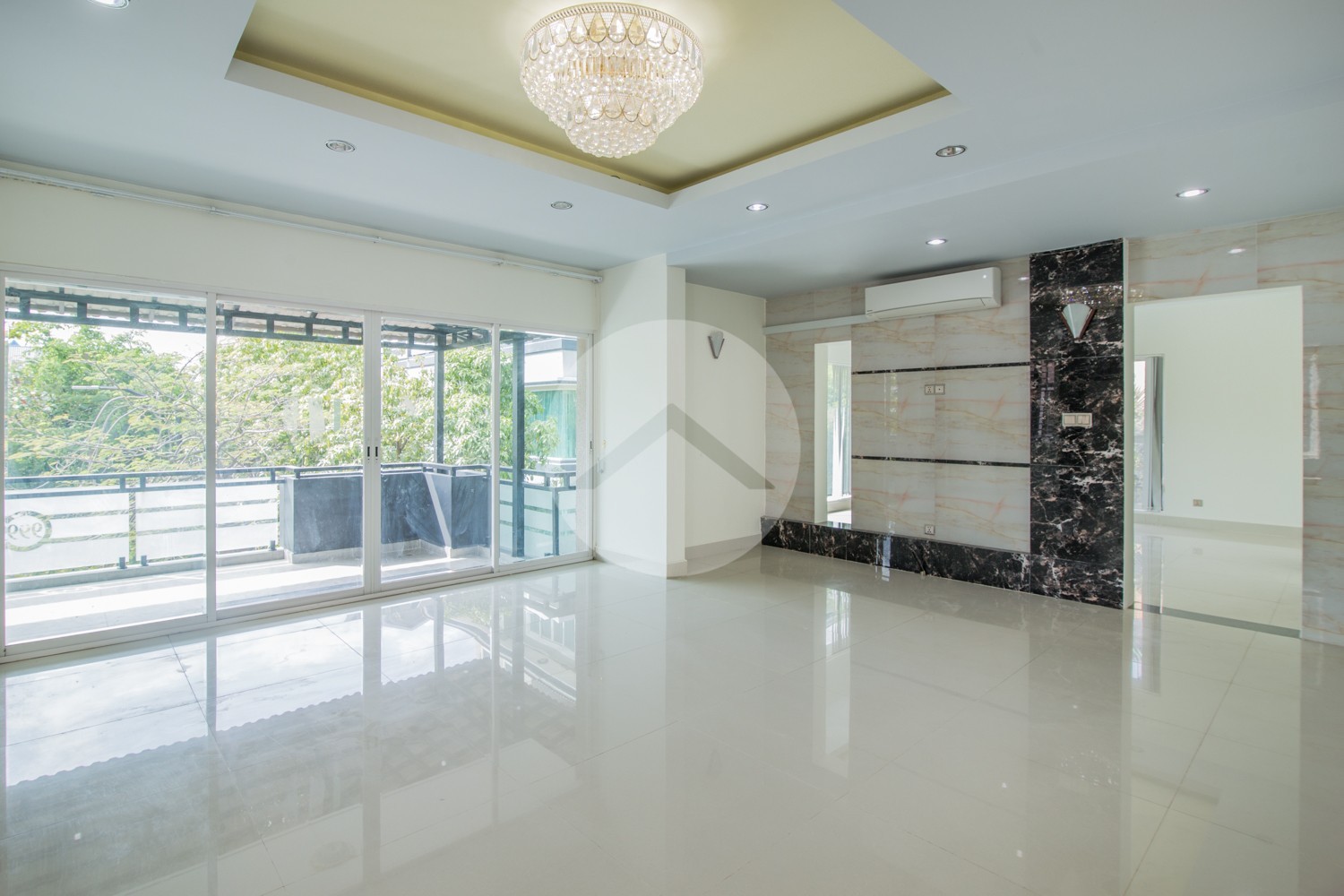 9 Bedroom Villa For Sale - Borey 999 New York, Boeung Tumpun, Phnom Penh - Image 15
