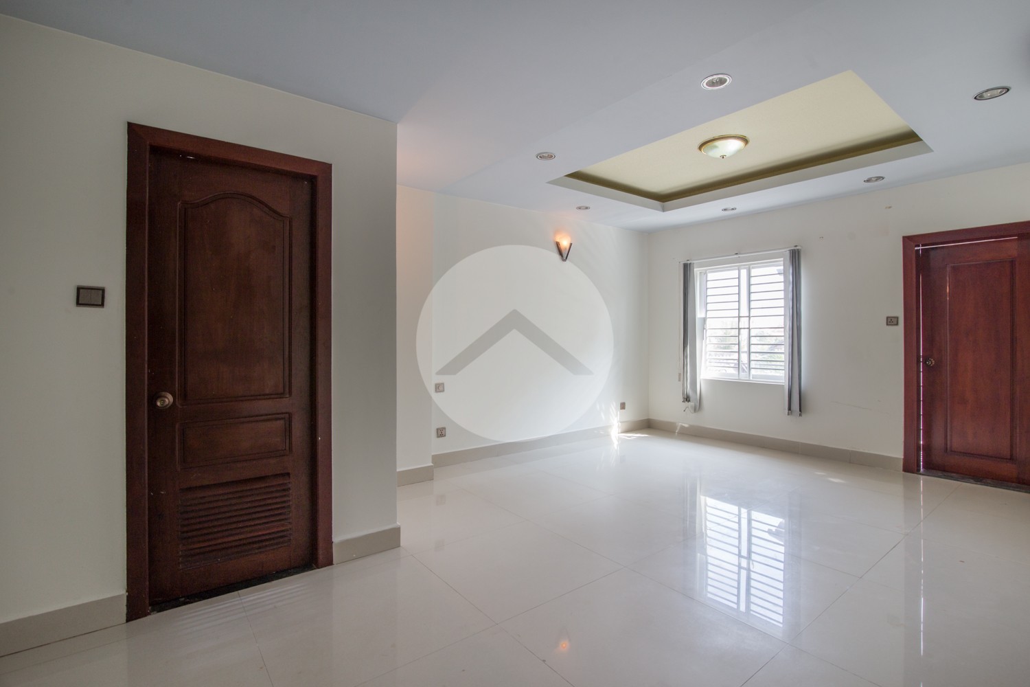 9 Bedroom Villa For Sale - Borey 999 New York, Boeung Tumpun, Phnom Penh - Image 18