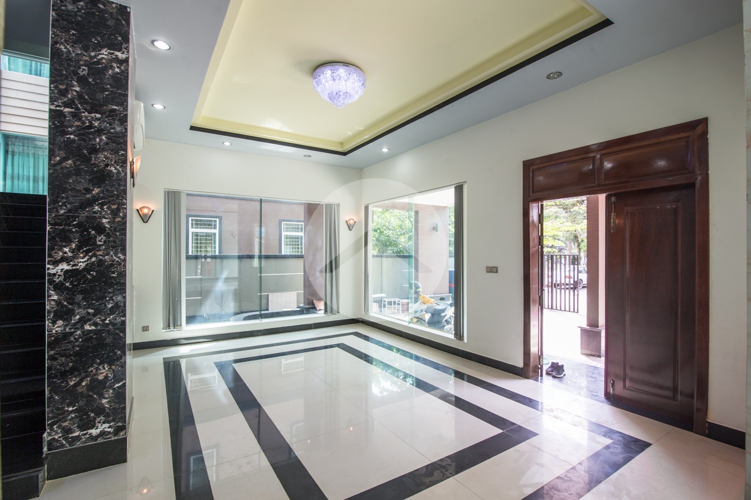 9 Bedroom Villa For Sale - Borey 999 New York, Boeung Tumpun, Phnom Penh - Image 5