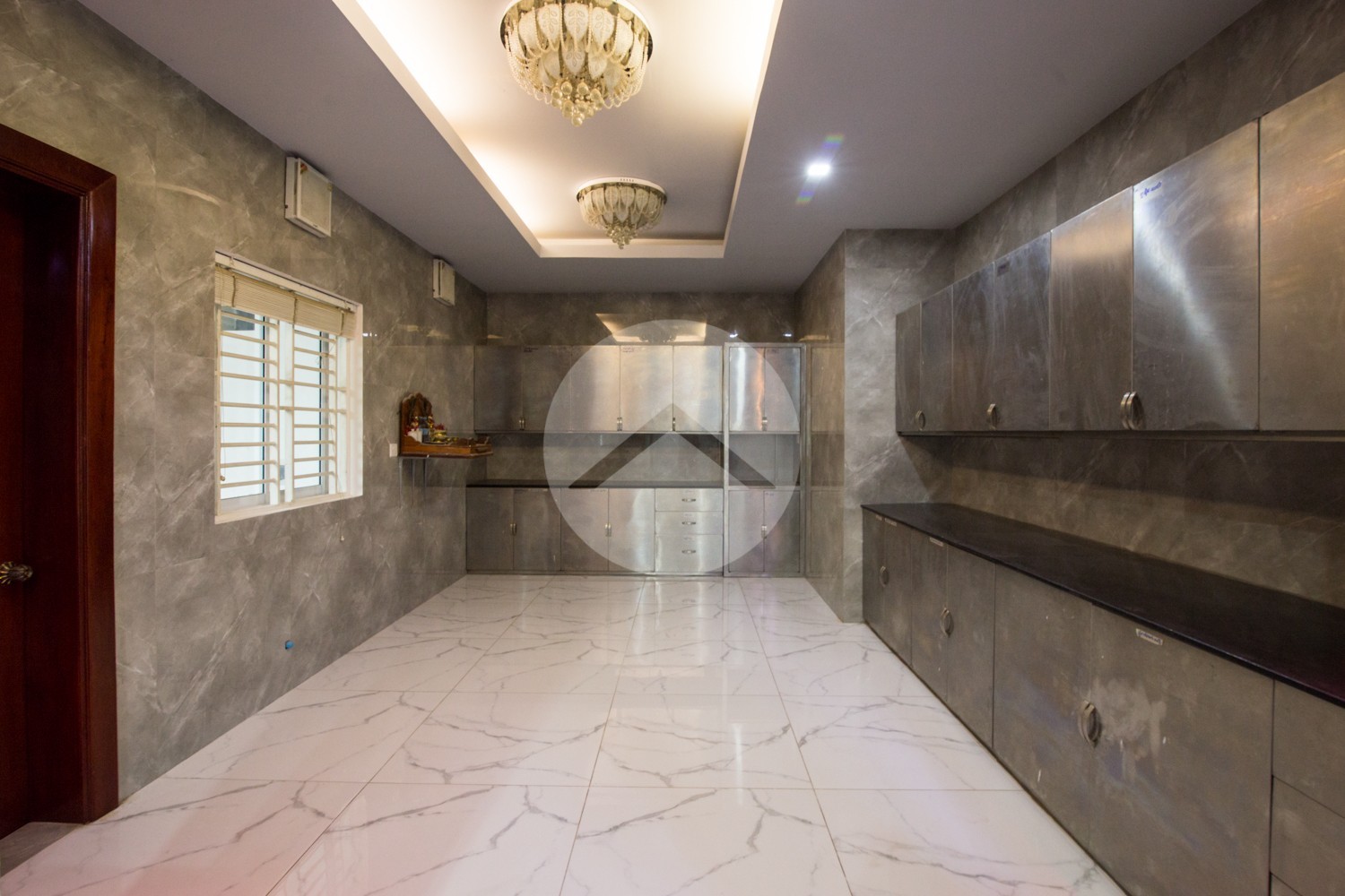 9 Bedroom Villa For Sale - Borey 999 New York, Boeung Tumpun, Phnom Penh - Image 30