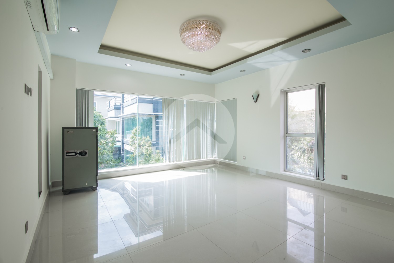 9 Bedroom Villa For Sale - Borey 999 New York, Boeung Tumpun, Phnom Penh - Image 29