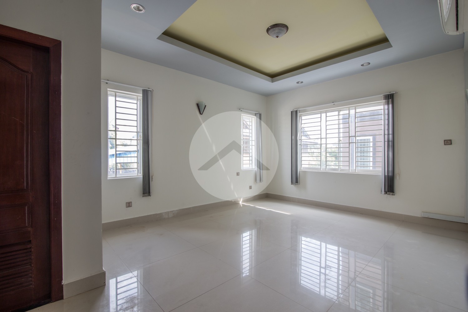 9 Bedroom Villa For Sale - Borey 999 New York, Boeung Tumpun, Phnom Penh - Image 35