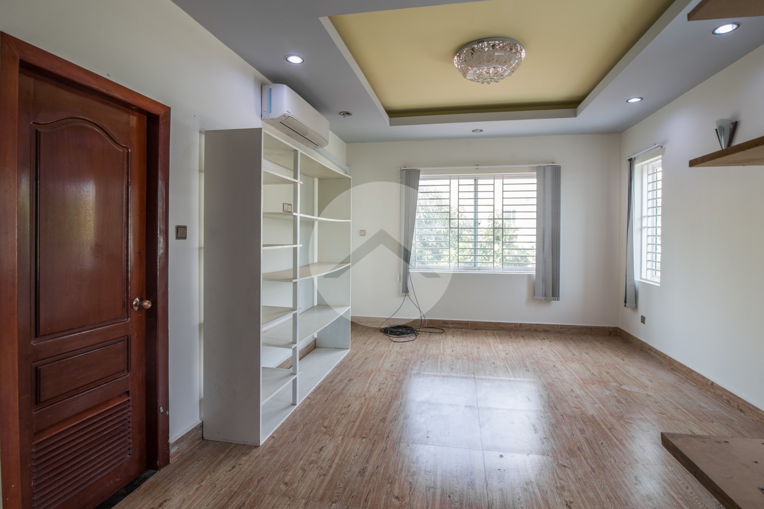 9 Bedroom Villa For Sale - Borey 999 New York, Boeung Tumpun, Phnom Penh - Image 38