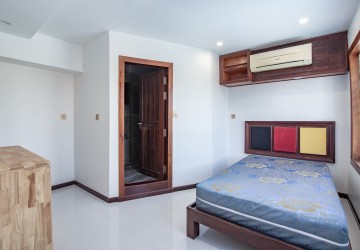 2 Bedroom Serviced Duplex Apartment For Rent - Daun Penh, Phnom Penh thumbnail