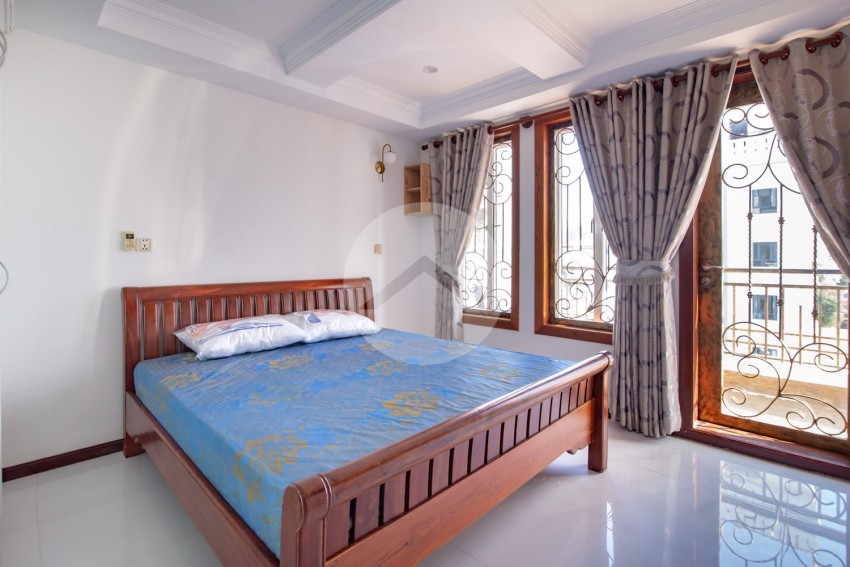 2 Bedroom Serviced Duplex Apartment For Rent - Daun Penh, Phnom Penh