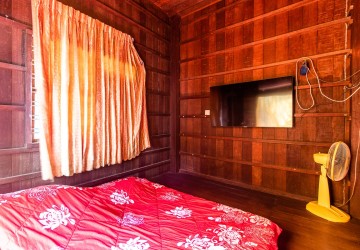 3 Bedroom Wooden House For Sale - Sala Kamreuk, Siem Reap thumbnail