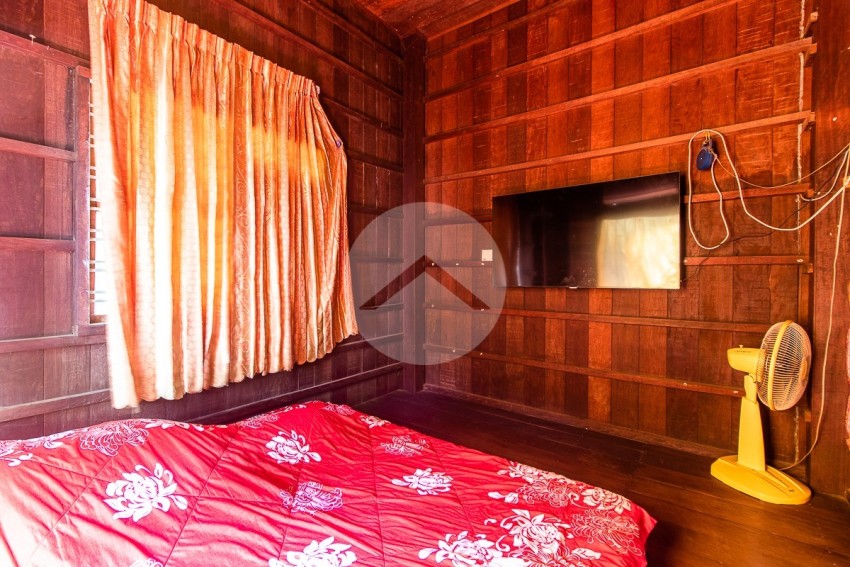 3 Bedroom Wooden House For Sale - Sala Kamreuk, Siem Reap