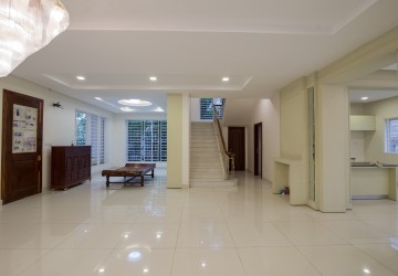 6 Bedroom Single Villa For Rent - Russey Keo, Phnom Penh thumbnail