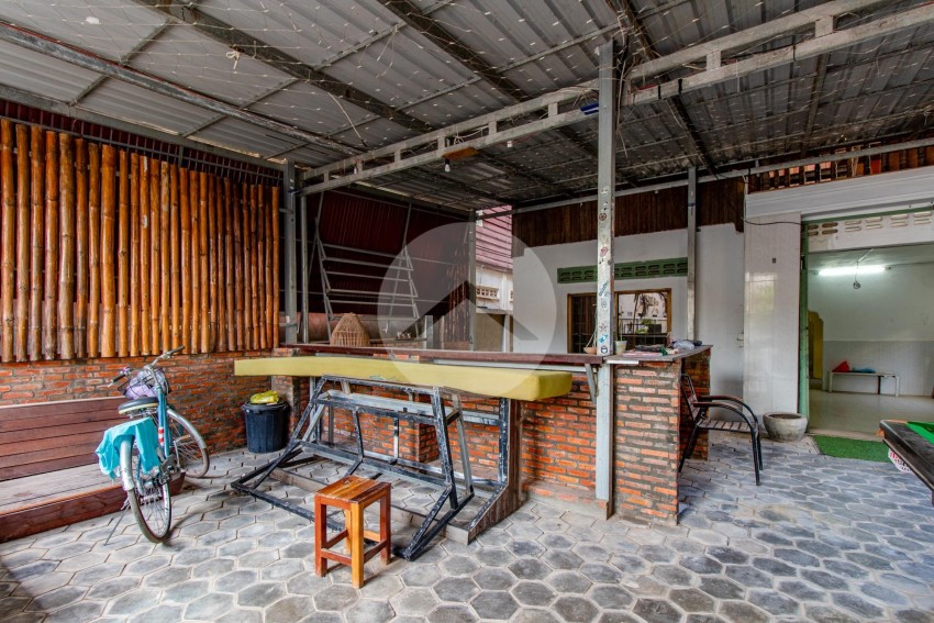 4 Bedroom Commercial Villa For Rent - Night Market Area, Siem Reap
