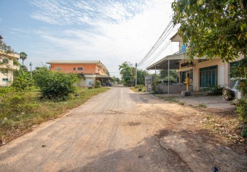 4 Bedroom Flat House For Sale - Sala Kamreuk, Siem Reap thumbnail