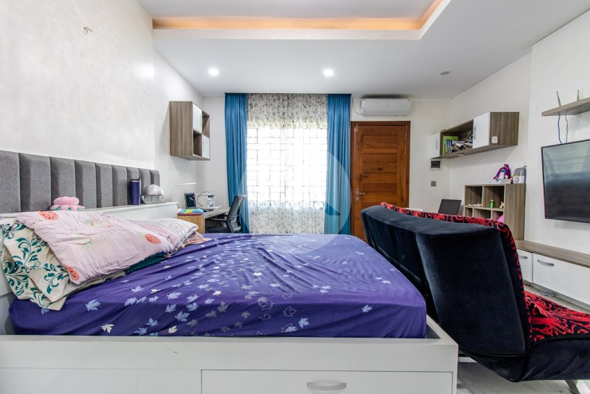 4 Bedroom Flat House For Sale - Sala Kamreuk, Siem Reap