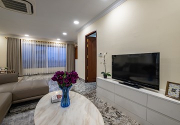 1 Bedroom Penthouse For Rent - BKK1, Phnom Penh thumbnail