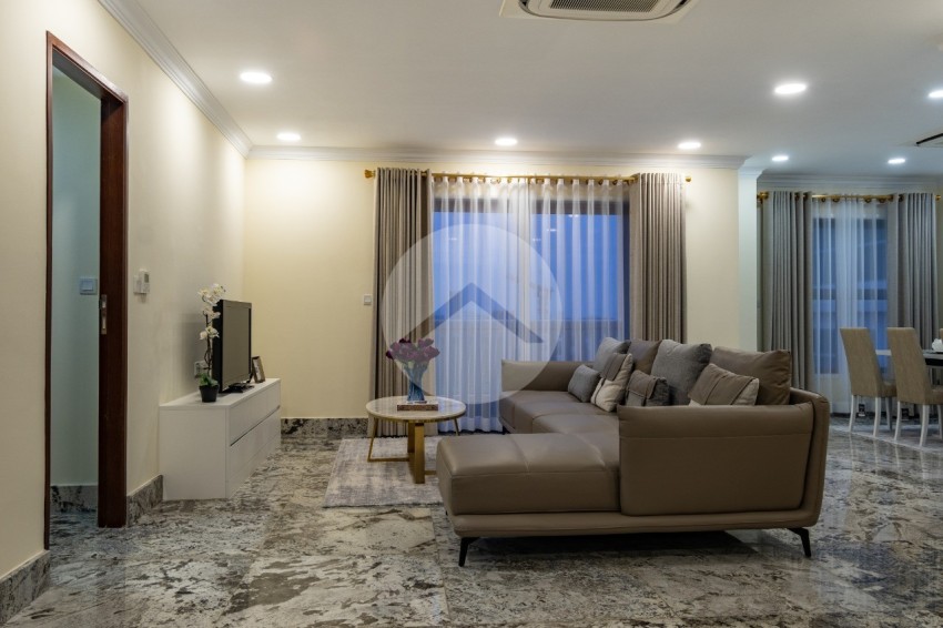 1 Bedroom Penthouse For Rent - BKK1, Phnom Penh